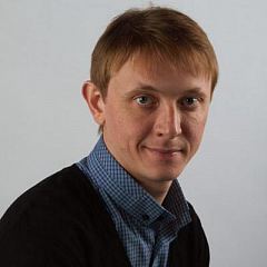 Максим Пешков
