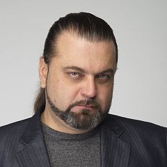 Александр Луканичев